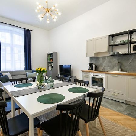Wawelove Spacious 3 Bedroom Apt 1 Min To Main Sq! Krakow Ngoại thất bức ảnh